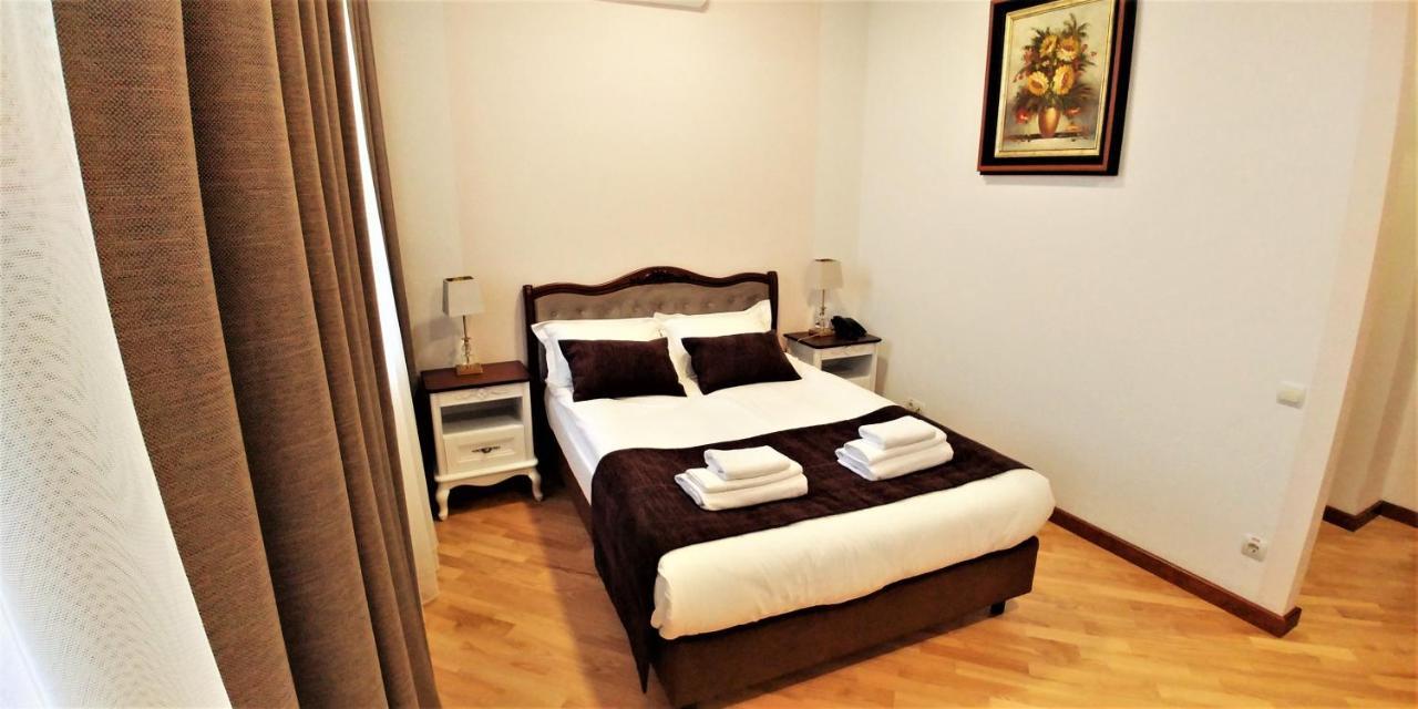 Hotel Meridian Brody ภายนอก รูปภาพ